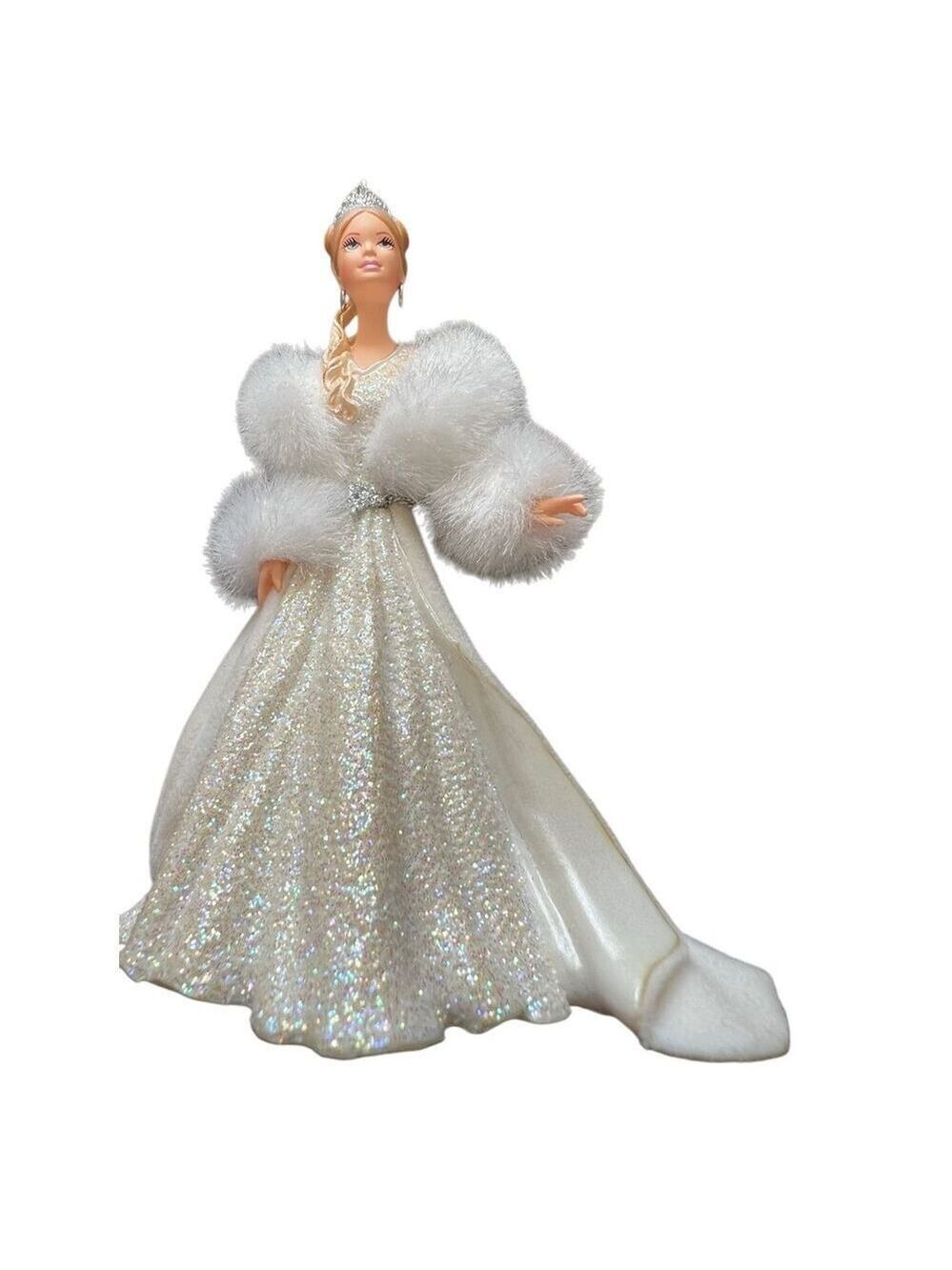 Barbie by Hallmark Ornament: 2003 Christmas Barbie Celebration